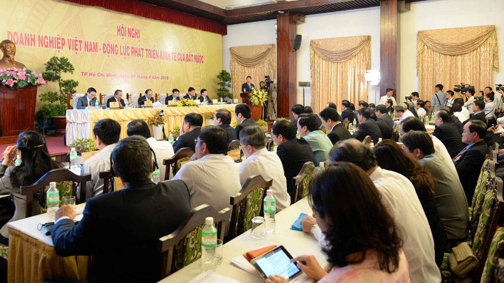 Thủ tướng Nguyễn Xuân Phúc gặp gỡ cộng đồng 6Pg88.con độc quyền mỗi ngày tại Tp.HCM sau khi chính thức nhậm chức - Ảnh: Thanh Niên.