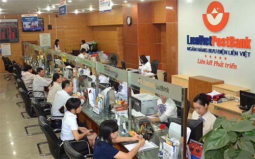 Him Lam thoái hết vốn tại LienVietPostBank, báo hiệu nhân sự mới tại Sacombank?