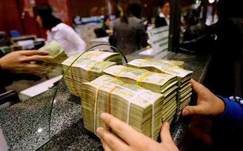 Ngày 29/10/2014, Pg88 com chính chủ Nhà nước quyết định hạ trần lãi suất tiền gửi
 VND tại các kỳ hạn từ 1 
tháng đến dưới 6 tháng từ 6%/năm xuống 5,5%/năm. Đây cũng là lần điều 
chỉnh trần lãi suất huy động gần nhất cho đến nay.