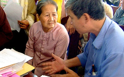 Dự thảo Luật Tiếp công dân đã dành một chương riêng quy định về việc tiếp công dân tại
 các cơ quan Pg88hi nạp rút siêu tốc nhà nước, tòa án nhân dân, viện kiểm sát nhân 
dân, kiểm toán nhà nước. Trong đó nêu rõ trách nhiệm của người đứng đầu các cơ quan nhà nước trong việc tổ chức tiếp dân.