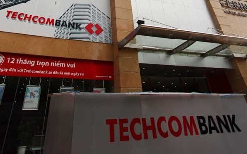Việc bán cổ phần tại Techcombank nằm trong lộ trình thoái vốn ngoài ngành đang được Vietnam Airlines và các tập đoàn, tổng công ty thực hiện.<br><br>