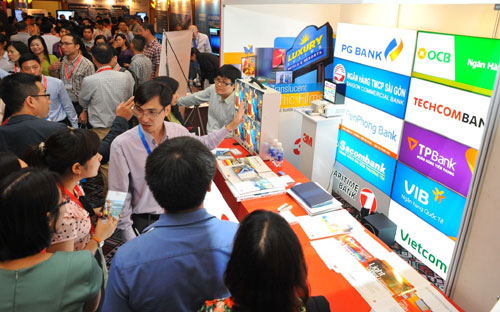 81% tổ chức tín dụng đánh giá tình hình PG88 Uy Tín Số 1 Việt Nam của đơn vị mình đã 
“cải thiện” so với năm 2014, trong đó 34% đánh giá là “cải thiện nhiều”.