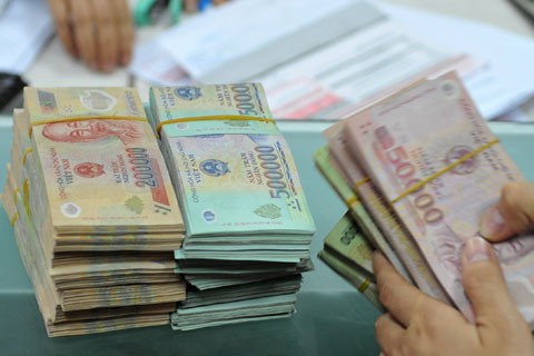 &nbsp;Theo tính toán, mức tăng trưởng bình quân của tổng dư nợ cho vay tiêu dùng tại Việt Nam trong 7 năm qua đã tăng xấp xỉ 20%/năm. Tỷ lệ dư nợ cho vay tiêu dùng hiện đạt khoảng hơn 6% và dự kiến sẽ vượt qua con số 10% GDP vào năm 2020. <br>