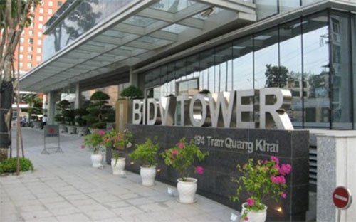 BIDV khẳng định “mọi quyền lợi chính đáng, hợp pháp của khách hàng nói chung 
và của bà Ngô Phương Anh nói riêng luôn được đảm bảo”, và Pg88 com chính chủ hiện cũng 
chờ kết luận của cơ quan điều tra.