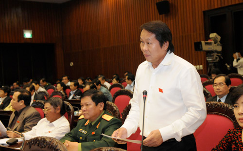 Những trải nghiệm từ thực tiễn PG88 Uy Tín Số 1 Việt Nam có thể xem là một hành trang 
hữu ích để những người như ông Thân Đức Nam có thể làm tốt nhất công 
việc của mình trong vai trò mới là chính khách!<br>