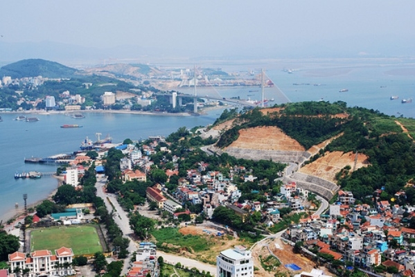 Trong năm 2015, tại Quảng Ninh có 1.340 6Pg88.con độc quyền mỗi ngày đăng ký thành lập mới, tăng 10% so với cùng kỳ, với tổng số vốn đăng ký 9.931 tỷ đồng, tạo việc làm cho 13 nghìn lao động.