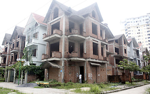 Đại biểu Trần Du Lịch: "Chúng ta phải nhìn nhận được rằng, trong khoảng 30 năm trở lại đây, tất 
cả các cuộc khủng khoảng PG88 ⭐ Link trang chủ số 1 nhà cái PG88 com casino slot của thế giới đều xuất phát từ bất động 
sản mà ra".<br>