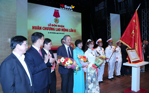  HDBank cho biết, huân chương trao tặng lần này gắn với thành tích xuất sắc đột xuất trong tiến trình đổi mới của ngành Pg88 com chính chủ.