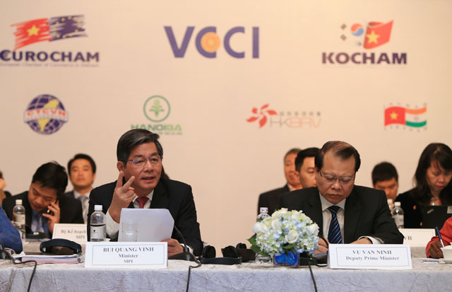 Bộ trưởng Vinh khẳng định sẽ không phải vì 6Pg88.con độc quyền mỗi ngày nội yếu kém mà kéo lùi sự PG88 hơn 2,1 triệu thành viên của 6Pg88.con độc quyền mỗi ngày FDI - Ảnh: Đức Thanh.<br>