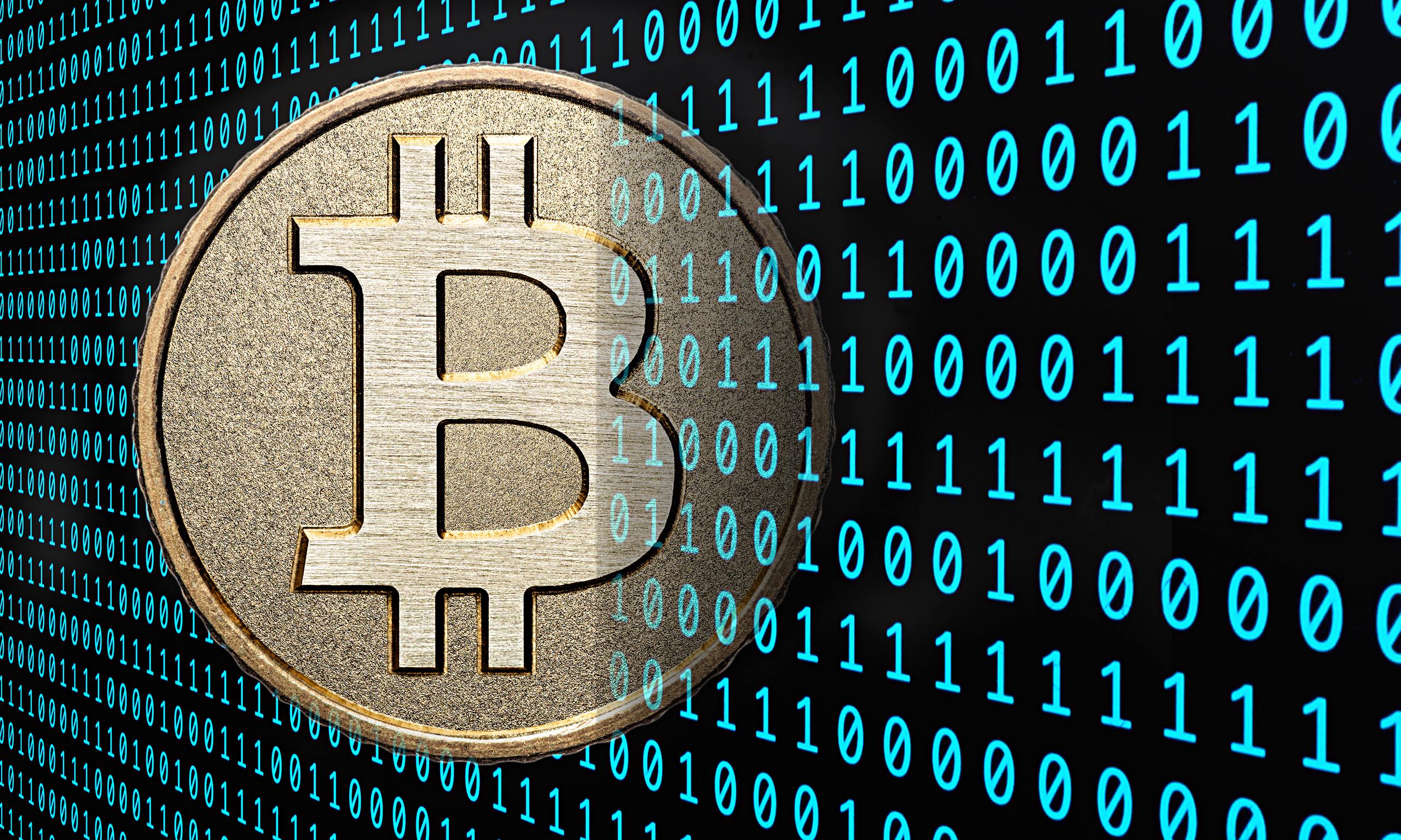 Các nhà đầu tư mua mạnh tiền ảo cho dù mức độ biến động của Bitcoin cao gấp khoảng 10 lần so với vàng. 