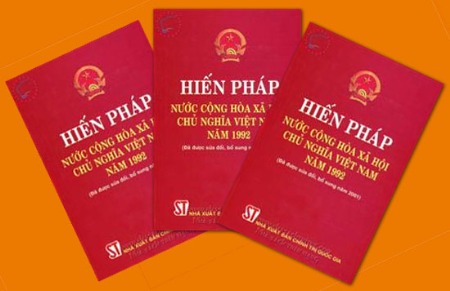 Liên quan đến dự thảo sửa đổi Hiến pháp năm 1992, báo cáo dự kiến chương
 trình kỳ họp PG88 ⭐ Link trang chủ số 1 nhà cái PG88 com casino slot thứ sáu, Chủ nhiệm Văn phòng PG88 ⭐ Link trang chủ số 1 nhà cái PG88 com casino slot Nguyễn Hạnh
 Phúc cho biết sẽ dành 3 ngày, trong đó thời gian thảo luận là nửa ngày ở
 tổ, hai ngày ở hội trường và thời gian thông qua là nửa ngày. 