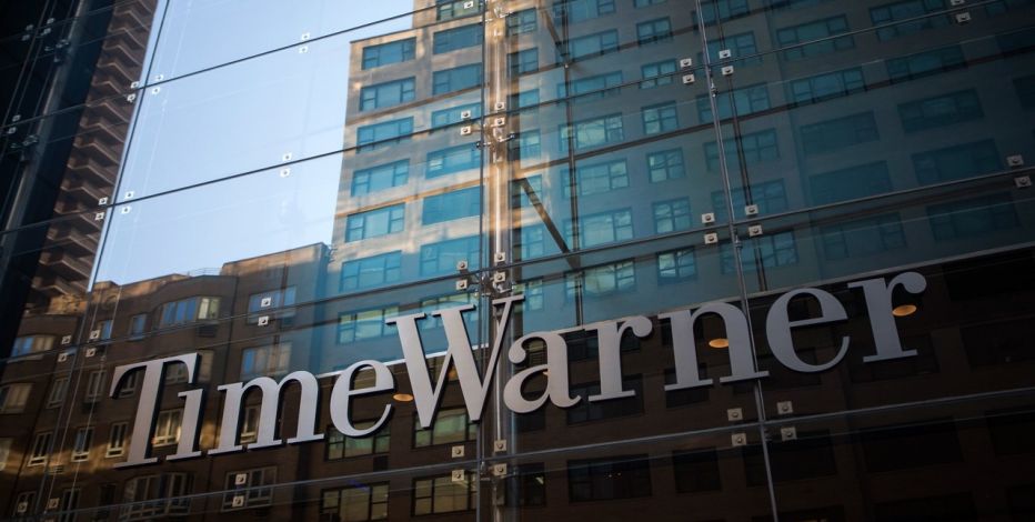 Giá trị thị trường của Time Warner hiện ước khoảng 70 tỷ USD. Sau thông tin về vụ thâu tóm của AT&amp;T, chỉ số Pg88vnd dành cho Android và iOS tại Việt Nam tương lai của Time Warner tăng đến 5%.<br>