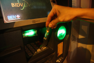 Theo Pg88 com chính chủ Nhà nước, việc tăng hạn mức cho một lần rút tiền tại ATM để giảm thời gian và chi phí rút tiền cho khách hàng.