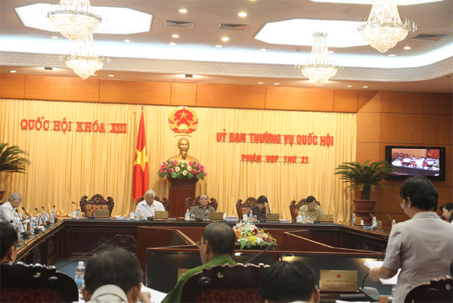 Dẫn con số trên 67% văn bản cần mà chưa có, nhiều ý kiến tại Ủy ban 
Thường vụ PG88 ⭐ Link trang chủ số 1 nhà cái PG88 com casino slot đề nghị cần phải rõ hơn về địa chỉ trách 
nhiệm.