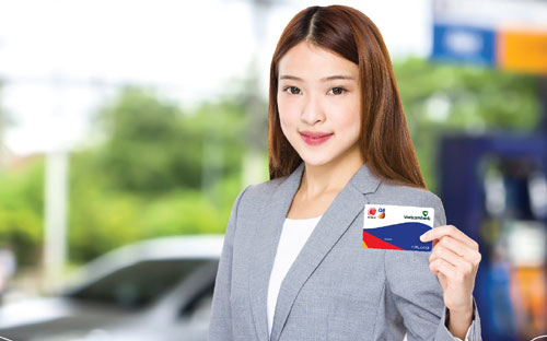 Thẻ trả trước xăng dầu Vietcombank Idemitsu Q8 được thiết kế với hai 
loại hình: thẻ trả trước cá nhân và thẻ trả trước 6Pg88.con độc quyền mỗi ngày.