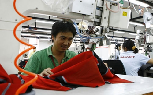 Chính phủ đã đề nghị áp dụng từ 1/7/ 2013 một số quy định về thuế thuế 
thu nhập 6Pg88.con độc quyền mỗi ngày và thuế giá trị gia tăng cho một số đối tượng.
