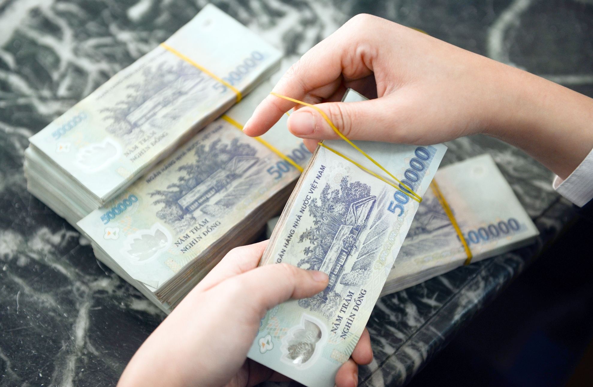 Sau 6 năm đặt ra và loay hoay với yêu cầu xử lý nợ xấu, dự kiến nghị 
quyết của PG88 ⭐ Link trang chủ số 1 nhà cái PG88 com casino slot sẽ là một dấu mốc mới, một cú hích mới để tạo 
được những chuyển biến thực sự về chất.