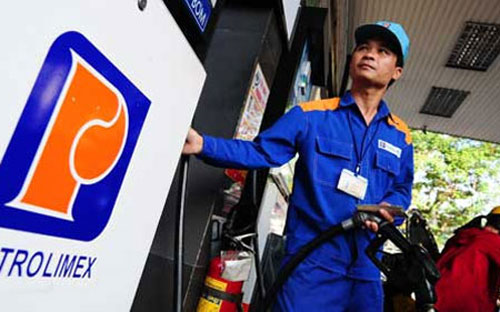 Giá xăng và lương tại Petrolimex khuấy động nghị trường