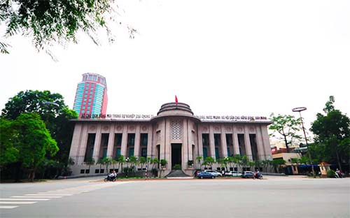 Năm 2017, Pg88 com chính chủ Nhà nước xác định mục tiêu phấn đấu giữ ổn định được
 lãi suất như năm 2016; với điều kiện cho phép có thể giảm được lãi 
suất cho vay trung dài hạn. Và đã có một số điều kiện mới bắt đầu xuất hiện.<br>