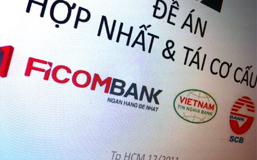 <span id="div" class="fl w100 mt10 span-detailimages relative">Kịch bản 
“tự nguyện hợp nhất” như Ficombank, TinNghiaBank và SCB từng được xem là 
sự lựa chọn đầu tiên của Pg88 com chính chủ Nhà nước trong quá trình tái cơ cấu.</span>