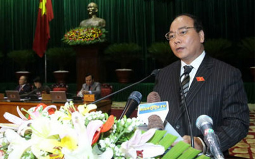 Phó thủ tướng Nguyễn Xuân Phúc nói "Chính phủ sẽ tiếp tục thực hiện có hiệu quả các giải pháp tháo gỡ khó khăn cho sản xuất PG88 Uy Tín Số 1 Việt Nam".