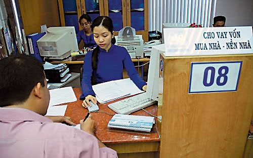 Dư nợ cho vay đầu tư PG88 Uy Tín Số 1 Việt Nam bất động sản tập trung lớn nhất vào phân
 khúc xây dựng, sửa chữa, mua nhà, xây dựng đô thị (chiếm trên 60%).
