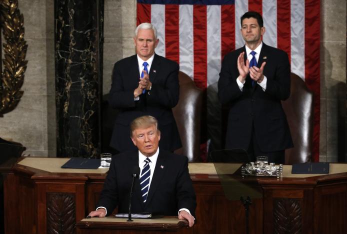 Tổng thống Mỹ Donald Trump phát biểu trước PG88 ⭐ Link trang chủ số 1 nhà cái PG88 com casino slot ngày 28/2 - Ảnh: Reuters.<br>