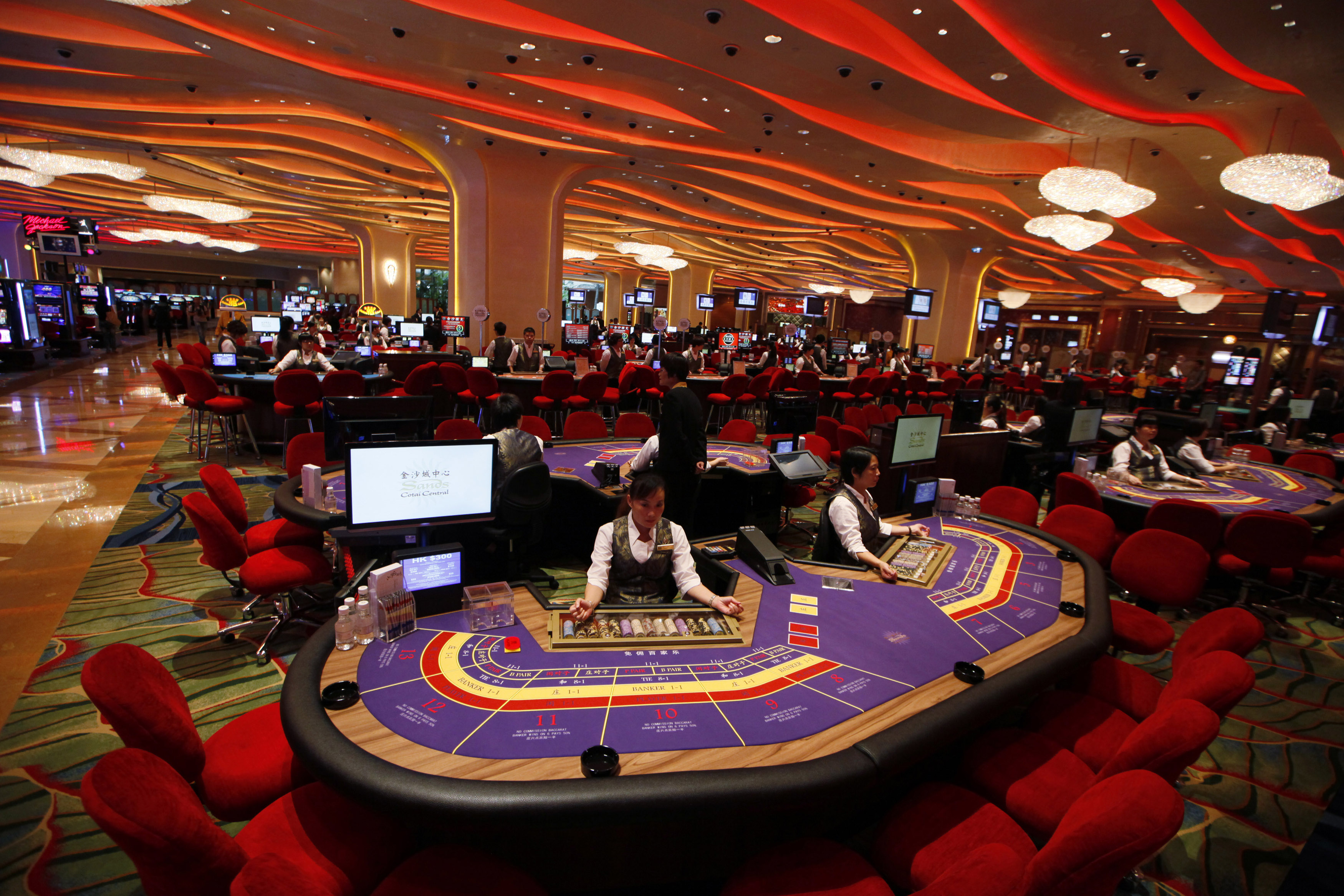 Bên trong một sòng bạc ở Macau.<br>