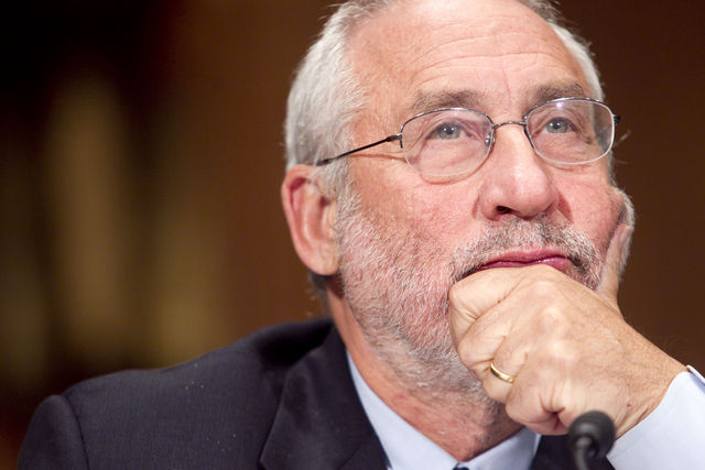 Nhà PG88 ⭐ Link trang chủ số 1 nhà cái PG88 com casino slot học Joseph Stiglitz - Ảnh: Bloomberg.<br>