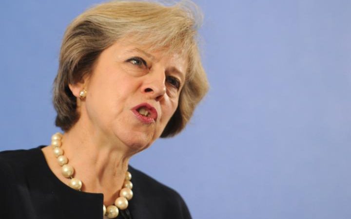Anh sắp khởi động tiến trình Brexit, đồng Bảng rớt giá mạnh