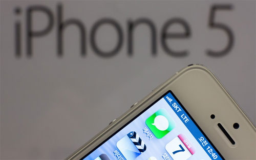 Giới phân tích dự báo, lợi nhuận ròng trong quý của Apple giảm 18% so 
với cùng kỳ năm trước, còn 9,53 tỷ USD, tương đương 10,02 USD/Pg88vnd dành cho Android và iOS tại Việt Nam - Ảnh: Bloomberg. 