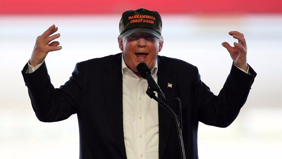 Donald Trump lại kêu gọi “cấm cửa” người Hồi giáo vào Mỹ