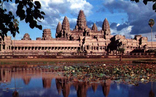 Campuchia những năm gần đây đã nhận được nhiều khoản đầu tư PG88 hơn 2,1 triệu thành viên lớn từ các nước đối tác như Nhật Bản, Trung Quốc.<br>