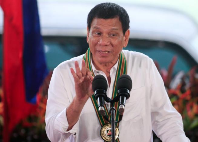 Duterte muốn “giải phóng Philippines khỏi xiềng xích Mỹ”