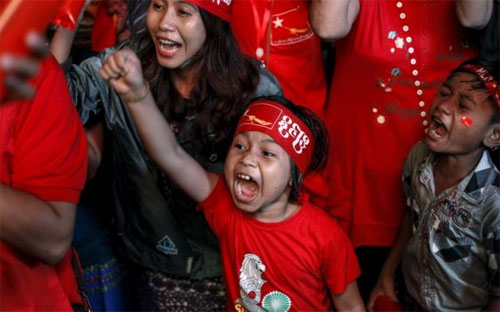 Aung San Suu Kyi muốn gặp phe quân đội Myanmar