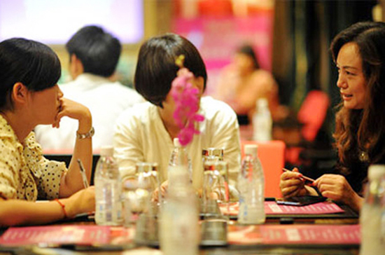 Nhiều doanh nhân thành đạt ở Trung Quốc đang rơi vào cảnh bế tắc khi không thể có được hạnh phúc gia đình trọn vẹn.