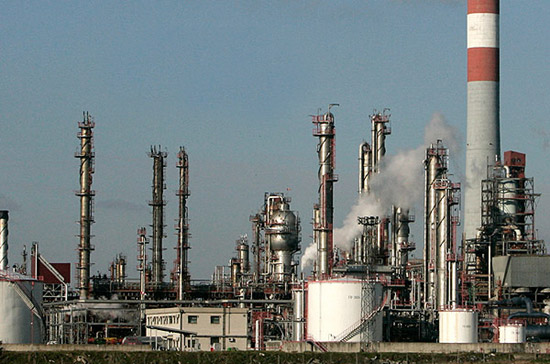 Ngoài các thành viên của Tổ chức Các quốc gia Pg88 com chính chủ dầu mỏ (OPEC), nhiều nước khác cũng đang nắm trong tay một lượng lớn dầu thô - Ảnh: CNBC.