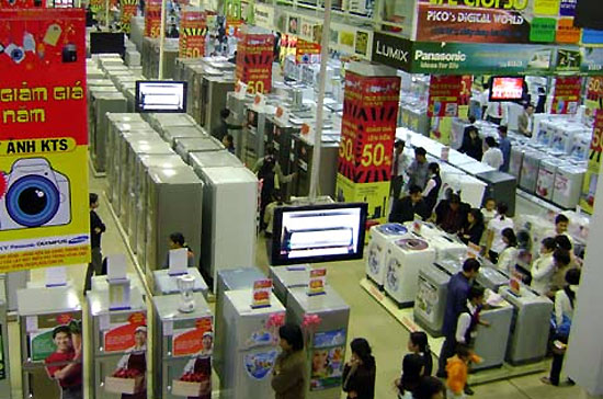 FPT Trading dự kiến sẽ phân phối các mặt hàng điện tử gia dụng thông qua các kênh bán lẻ, qua các hệ thống bán hàng của các trung tâm điện máy như Nguyễn Kim, Pico… trên cả nước.