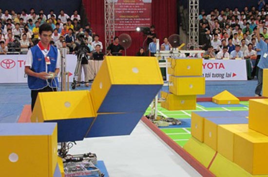 Vòng loại Robocon khu vực miền Trung - Tây Nguyên đã bắt đầu khởi tranh.