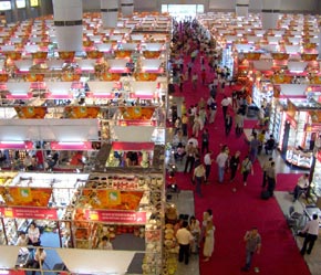 Một góc của Hội chợ Canton.