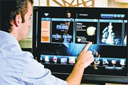 HP cho biết máy tính TouchSmart của họ sử dụng ít kim loại và nhựa tổng hợp hơn so với máy tính thông thường.