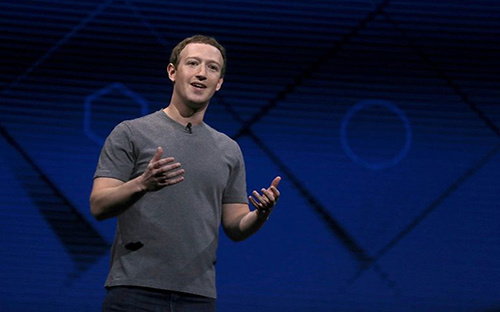 Tuần trước, Facebook lần đầu thay đổi sứ mệnh bởi cho rằng chỉ kết nối các cá nhân riêng lẻ là chưa đủ - Ảnh: ABS News.