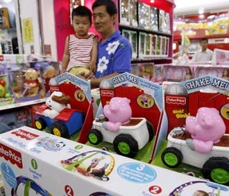 Vụ việc nổi cộm nhất gần đây là gần 20 triệu đồ chơi của Trung Quốc bị Công ty Mattel của Mỹ trả lại, vì cho rằng không an toàn.