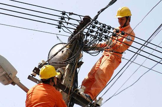 Theo dự thảo Luật Giá, Thủ tướng Chính phủ sẽ định khung giá của mức giá bán lẻ điện bình quân và cơ cấu biểu giá bán lẻ điện.
