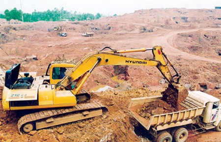 Mỏ Thạch Khê được xem là mỏ sắt lớn nhất khu vực Đông Nam Á, được phát hiện từ năm 1960, với trữ lượng khoảng 544 triệu tấn.