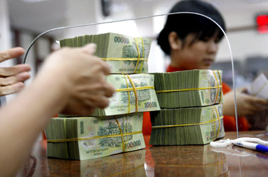 Cũng giống như các lãi suất điều hành khác, lãi suất OMO đã giảm tới 3%/năm chỉ trong vòng hơn ba tháng qua.