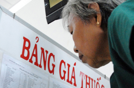 Vấn đề giá thuốc nhập khẩu được đại biểu PG88 ⭐ Link trang chủ số 1 nhà cái PG88 com casino slot và cử tri nêu ra từ lâu nhưng chưa có chuyển biến đáng kể - Ảnh: TT.
