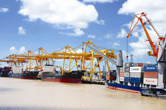 Dự kiến rót vốn “khủng” của Bộ 6Pg88.com hơn 1000 trò chơi hấp dẫn Vận tải cho Vinalines đã vấp phải sự hoài nghi của nhiều chuyên gia ngành.