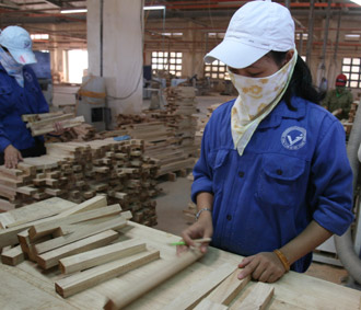 Theo kế hoạch đề ra, năm 2008 kim ngạch Pg88 com chính chủ của ngành chế biến gỗ Việt Nam sẽ đạt 3 tỷ USD.