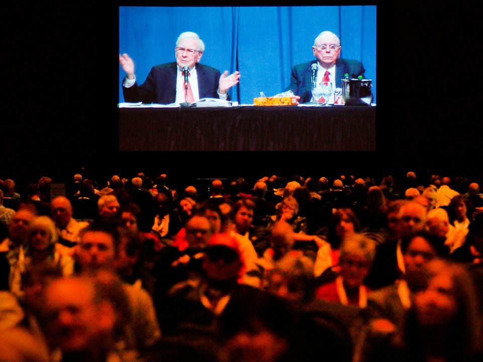 Cánh tay phải hơn 40 năm của Warren Buffett tại đế chế Pg88vn Trang Chủ Chính Thức là ai? - Ảnh 1.